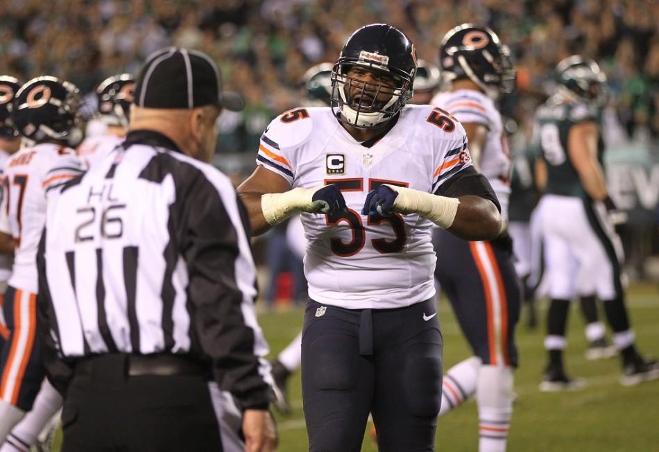 Chicago Bears outside linebacker Lance Briggs (55) talks with a referee after a touchdown by Philadelphia Eagles tight end Brent Celek (87) in the first quarter at Lincoln Financial Field in Philadelphia, Sunday, Dec. 22, 2013. The Eagles beat the Bears, 54-11. (Chris Sweda/Chicago Tribune/MCT)