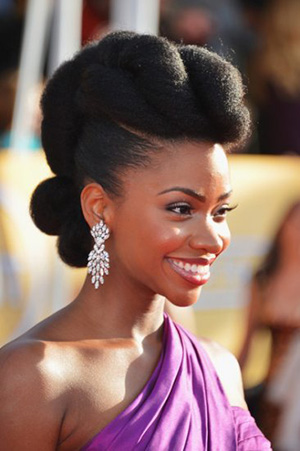 15 Natural Hairstyles to Slay Your Wedding Day