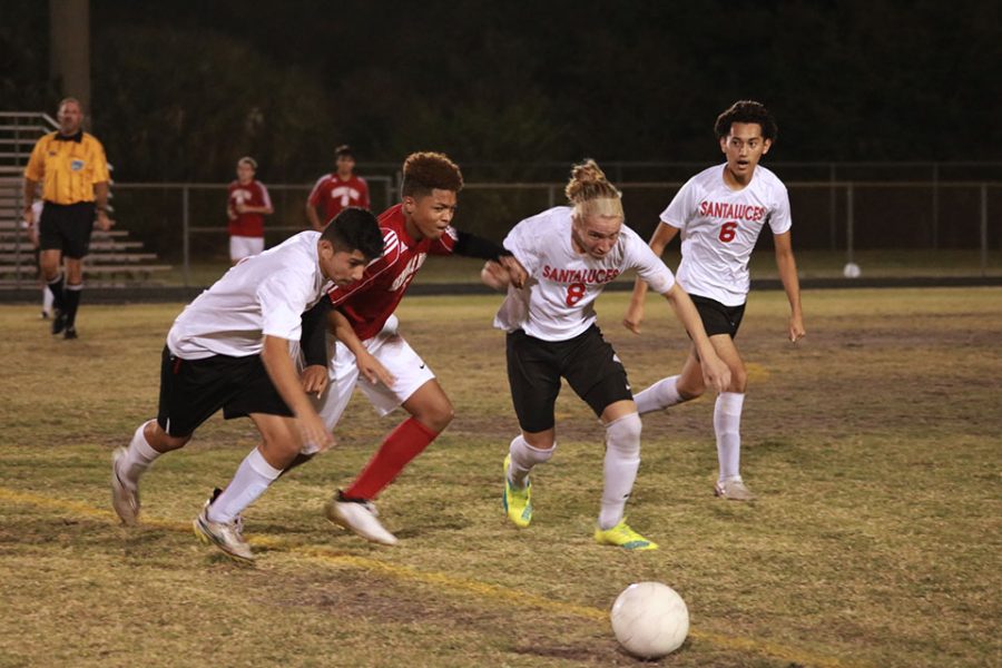 Boys Soccer Shuts out Seminole Ridge
