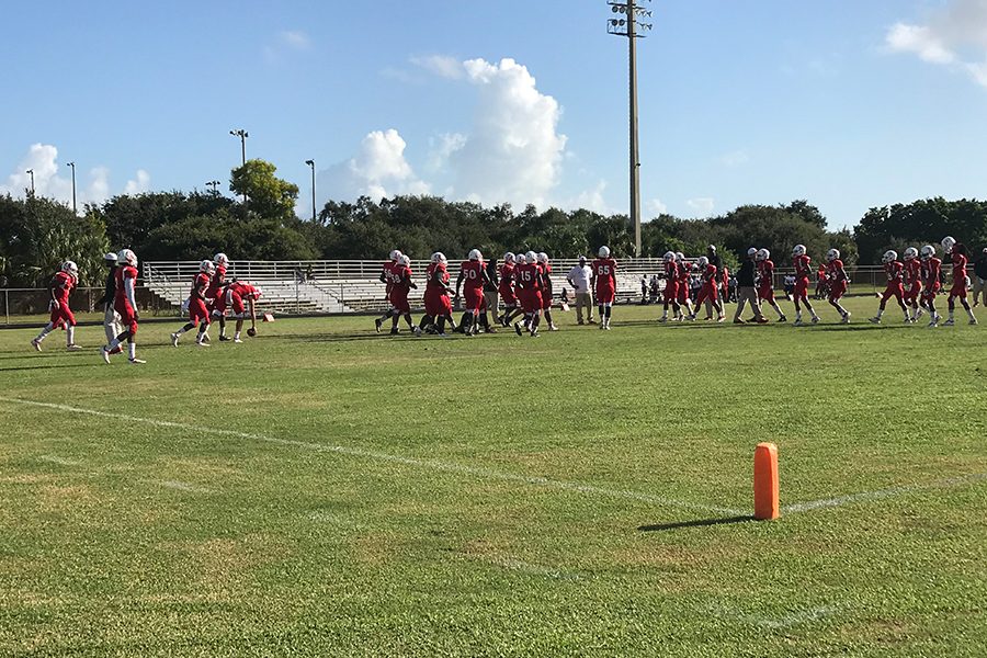 Chiefs Overcome Lightning Delay, Defeat Lake Worth 36-6