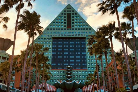 Disney's Dolphin Hotel