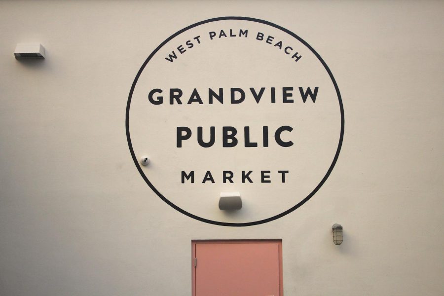 Grandview Public Market offers delicious cuisines. 