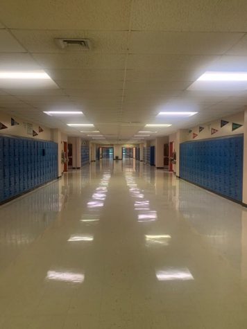An empty 8000 hallway as students are at home during the pandemic