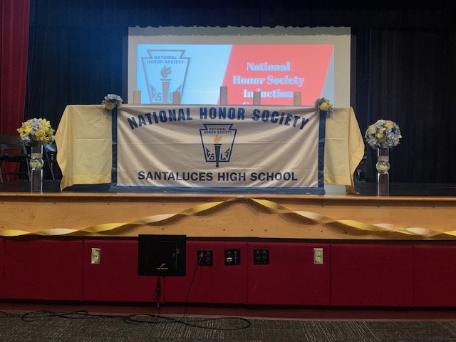 The podium where NHS inductees would proceed to light their candle.