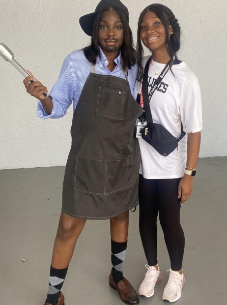 BBQ Dad vs. Soccer Mom Spirit Day Outfits