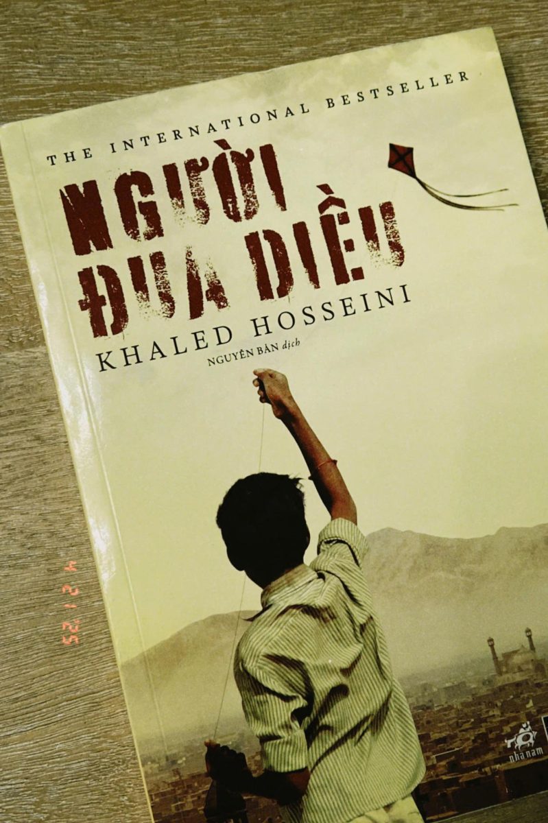 A copy of The Kite Runner (Vietnamese Version).