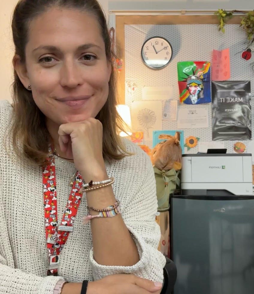 A photo of Ms. Abreu.