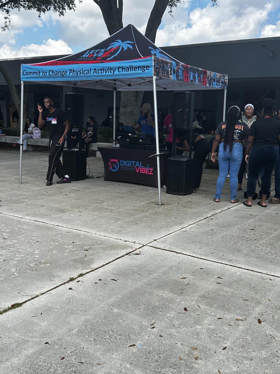 Digital Vibes came out to perform during our lunch time with their tent and speakers to entertain our students. 